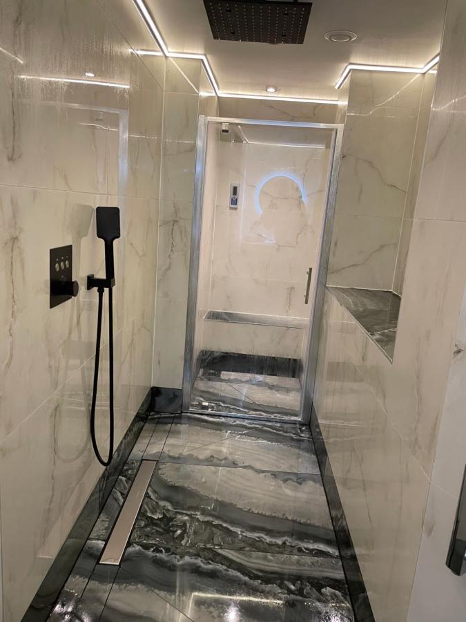 Luxury Apartment Edinburgh Centre With Steam Room Exterior foto