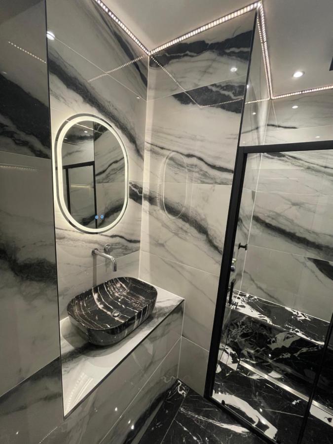 Luxury Apartment Edinburgh Centre With Steam Room Exterior foto